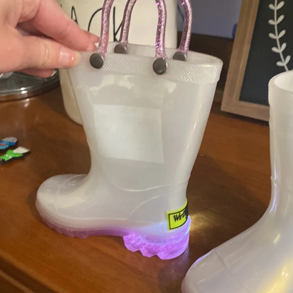 Western Chief White Toddler Rain Boots with Pink Glitter Handles and Soles